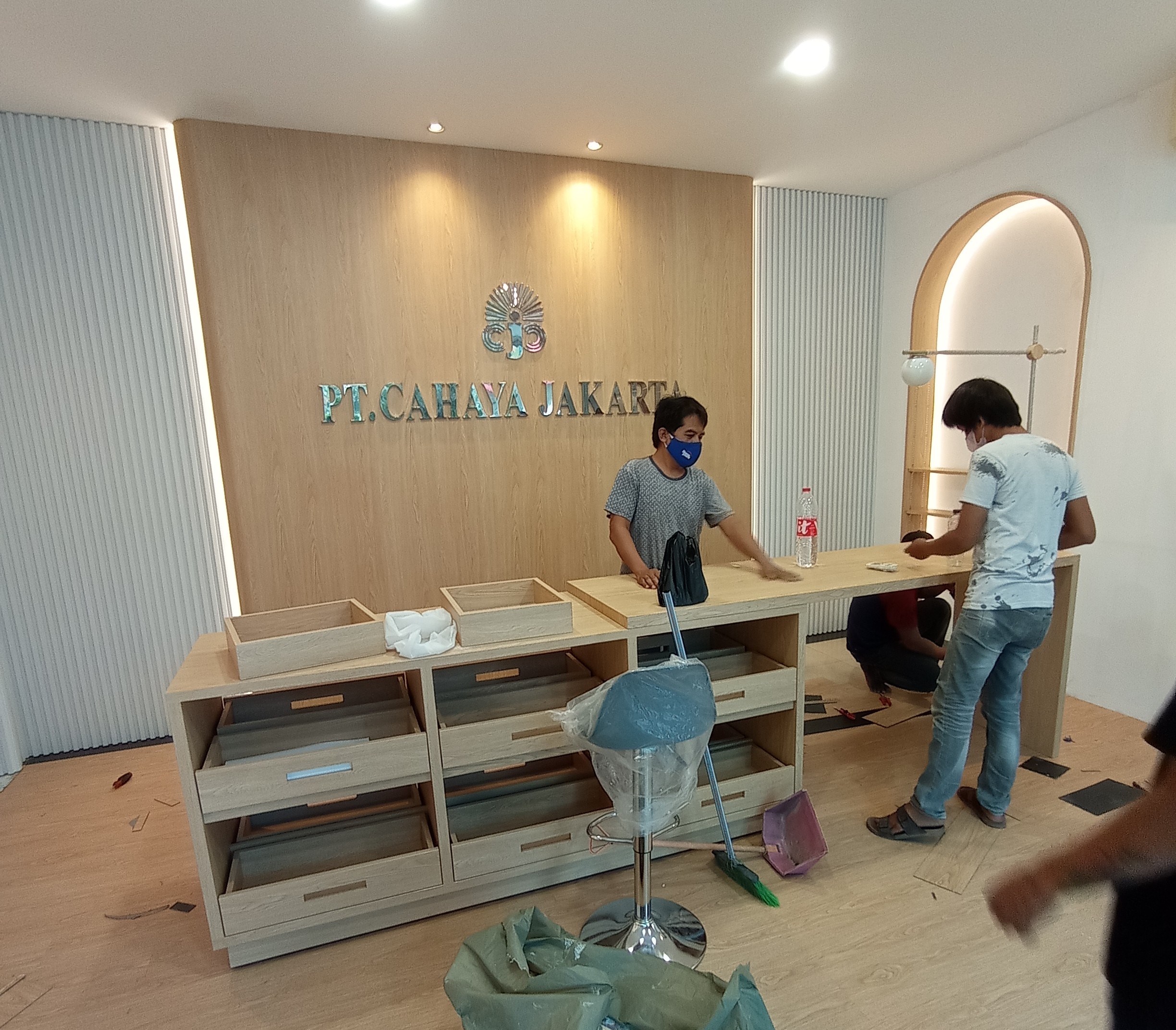 PT Cahaya Jakarta - Jakarta Barat